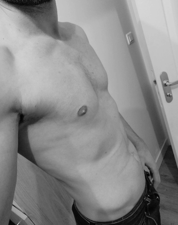 Profil von Rojan, 44 Jahre, Gay in Eisenschmitt (Rheinland-Pfalz)