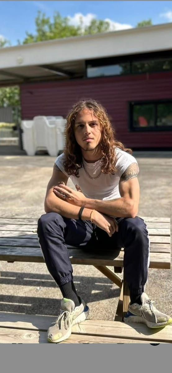 Profil von Corentin, 34 Jahre, Gay in Eckfeld (Rheinland-Pfalz)