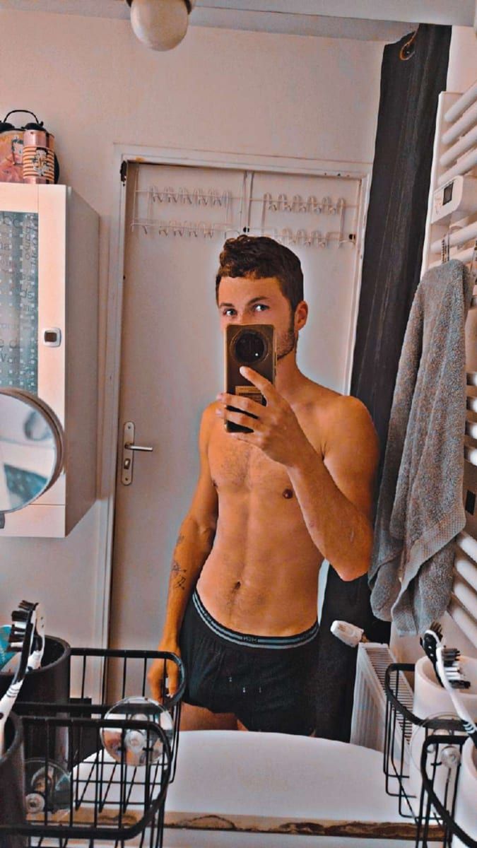 Musa - Gay in Dorn-Dürkheim Profil von Musa, 41 Jahre, Gay in Dorn-Dürkheim (Rheinland-Pfalz)
