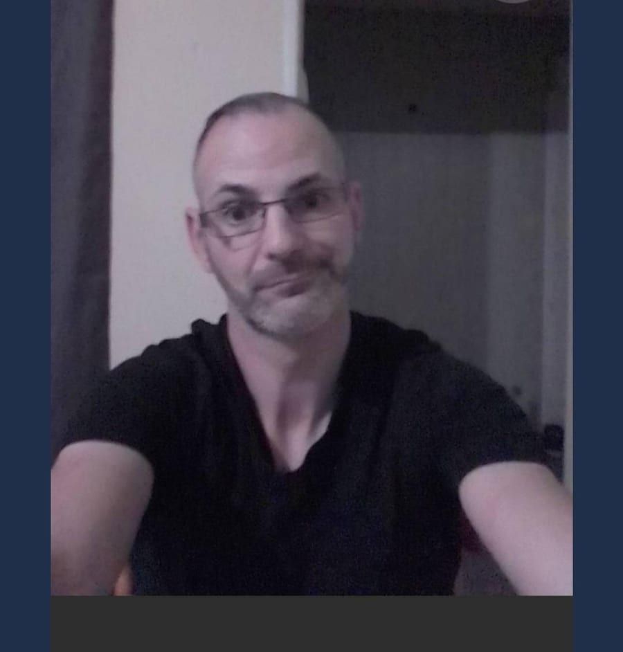 Profil von Idy, 25 Jahre, Gay in Rutsweiler an der Lauter (Rheinland-Pfalz)