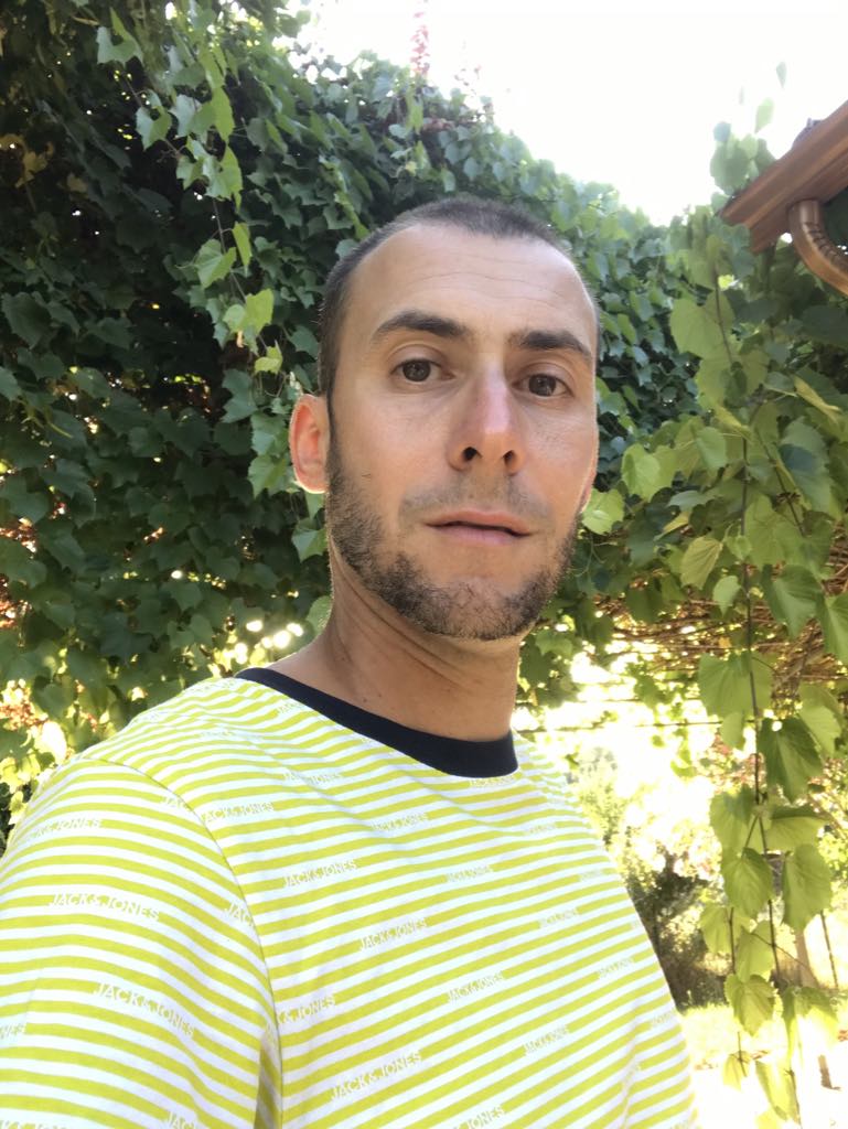 Profil von Madi, 36 Jahre, Gay in Kliding (Rheinland-Pfalz)