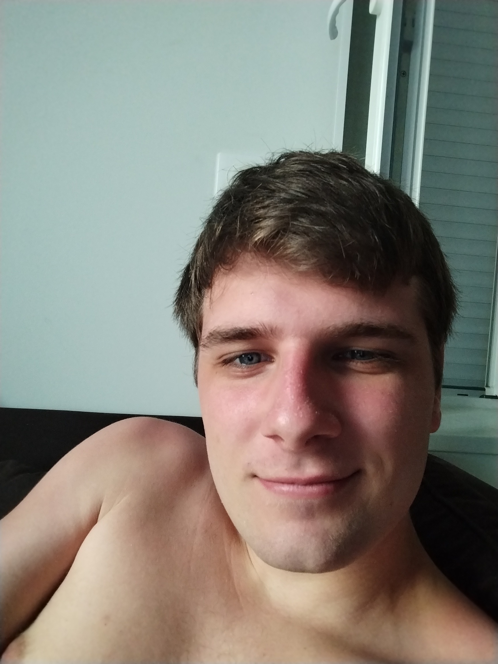 Profil von Brice, 27 Jahre, Gay in Dodenburg (Rheinland-Pfalz)