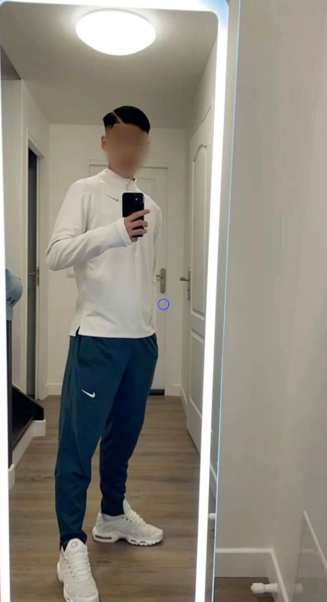 Profil von Ashton, 35 Jahre, Gay in Bolanden (Rheinland-Pfalz)