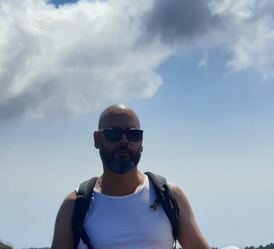 Profil von Harry-claude, 44 Jahre, Gay in Badenheim (Rheinland-Pfalz)