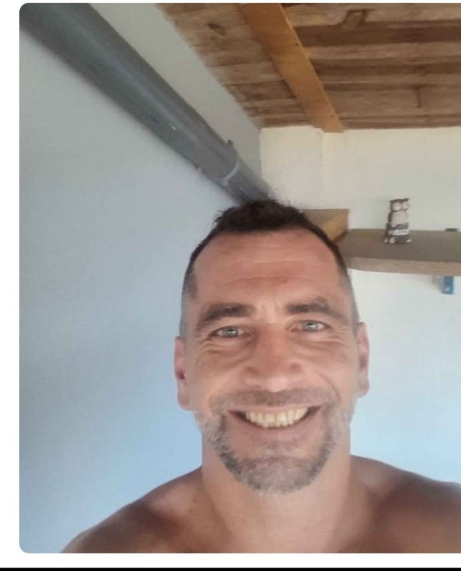 Profil von Carlu, 26 Jahre, Gay in Kundert (Rheinland-Pfalz)