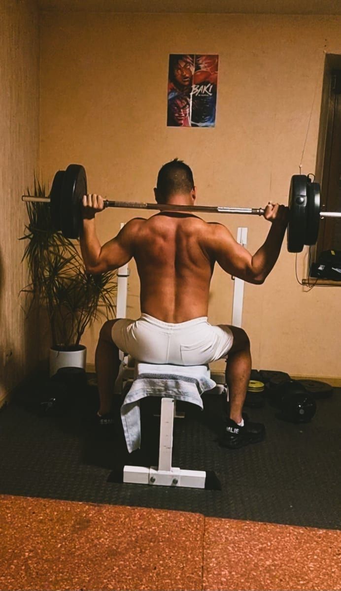 Profil von Naceur, 26 Jahre, Gay in Warmsroth (Rheinland-Pfalz)