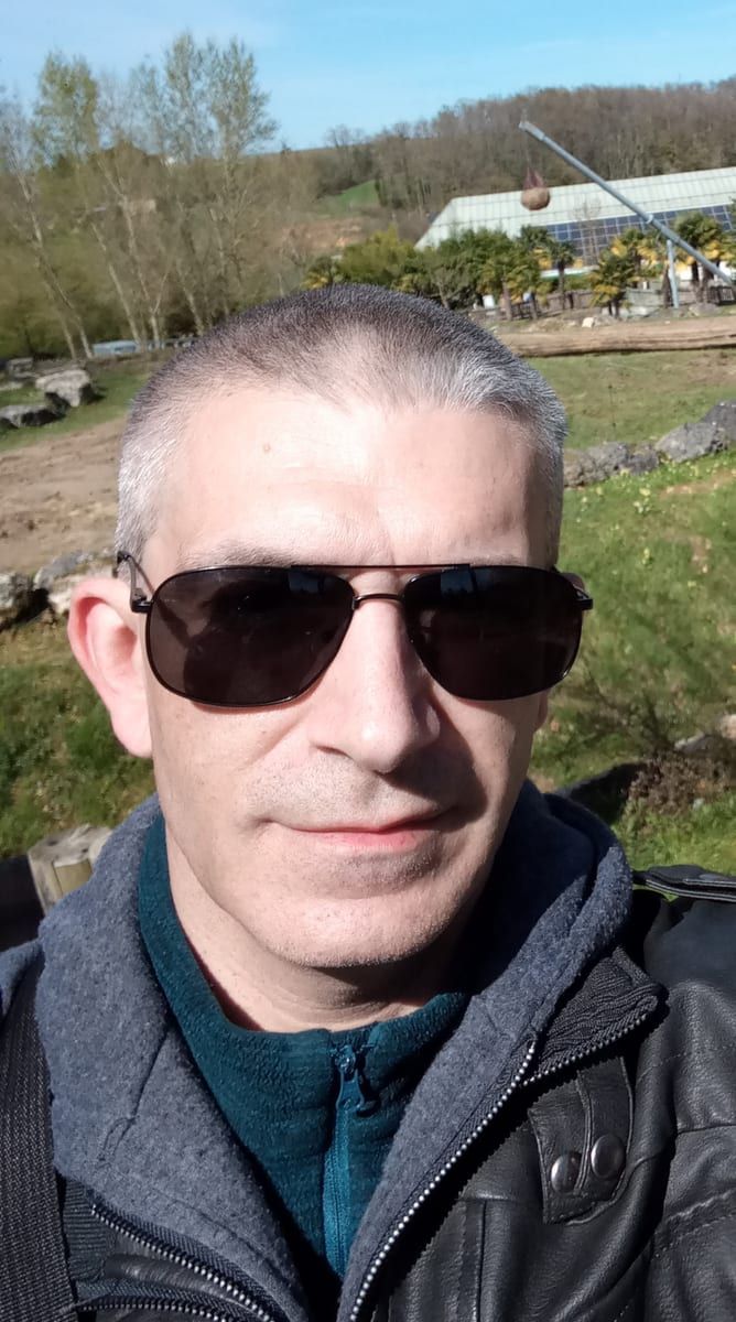 Profil von Nahe, 43 Jahre, Gay in Eichen (Rheinland-Pfalz)