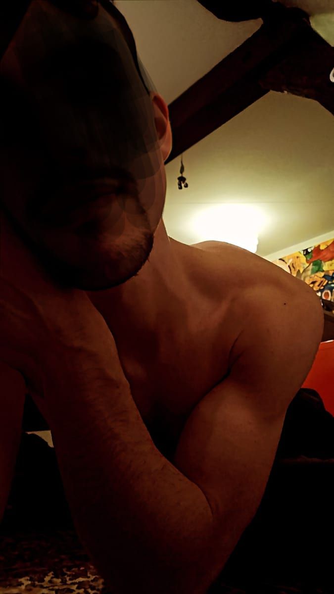 Laouenan - Gay in Bad Breisig Profil von Laouenan, 28 Jahre, Gay in Bad Breisig (Rheinland-Pfalz)