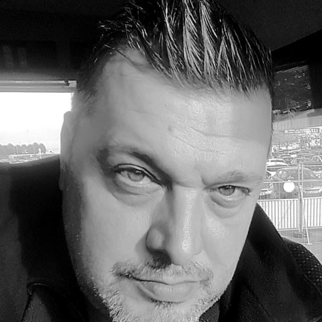Profil von Médéric, 45 Jahre, Gay in Badenheim (Rheinland-Pfalz)