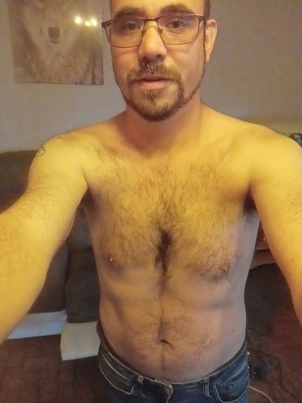 Corane - Gay in Osann-Monzel Profil von Corane, 34 Jahre, Gay in Osann-Monzel (Rheinland-Pfalz)