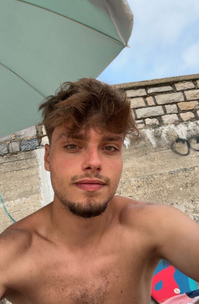 Profil von Julien, 44 Jahre, Gay in Eichenbach (Rheinland-Pfalz)