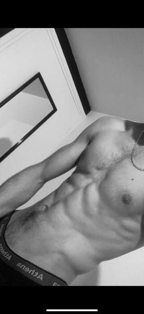 Profil von Farrel, 24 Jahre, Gay in Dirmstein (Rheinland-Pfalz)