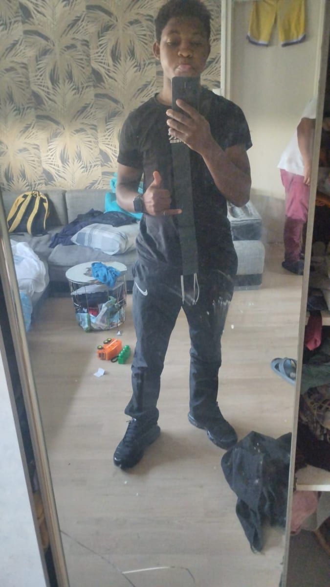 Profil von Anthime, 41 Jahre, Gay in Weiler (Rheinland-Pfalz)