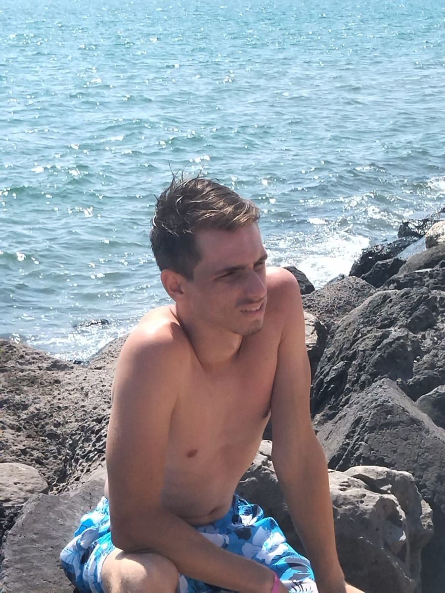 Profil von Anselmo, 32 Jahre, Gay in Sinzig (Rheinland-Pfalz)