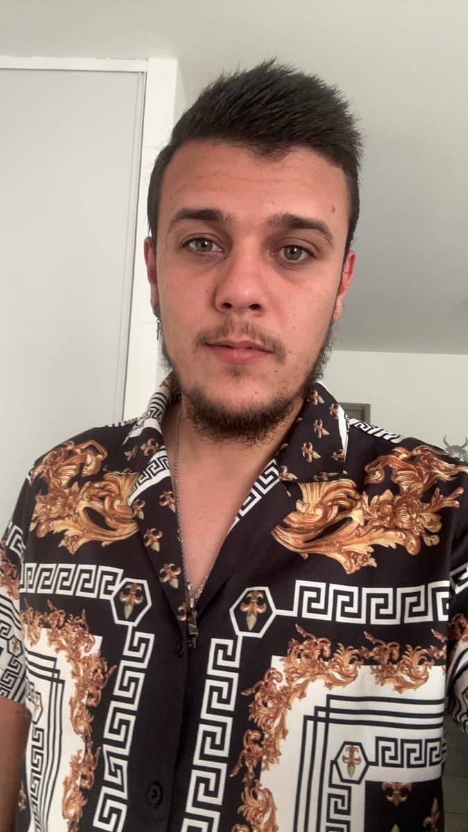 Profil von Veasna, 23 Jahre, Gay in Dodenburg (Rheinland-Pfalz)