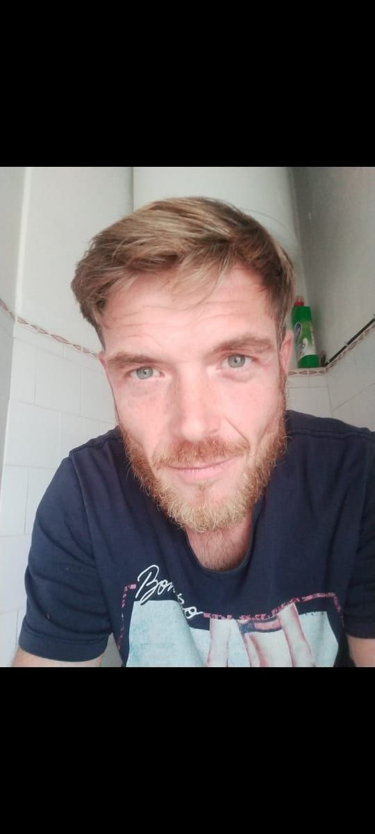 Profil von Dwayn, 25 Jahre, Gay in Roscheid (Rheinland-Pfalz)