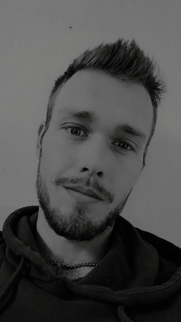 Profil von Colyn, 39 Jahre, Gay in Fluterschen (Rheinland-Pfalz)