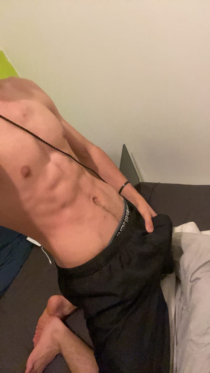 Profil von Yhann, 31 Jahre, Gay in Cochem (Rheinland-Pfalz)