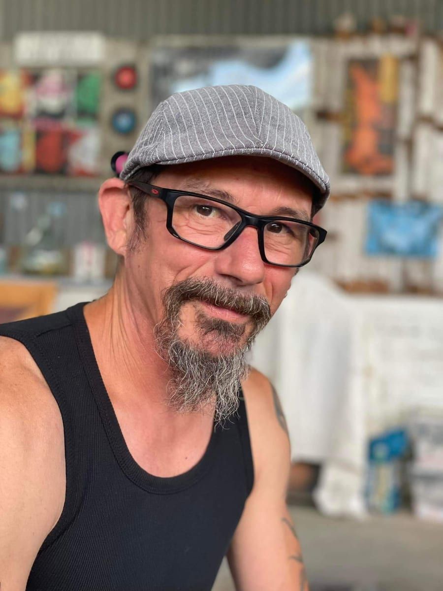 Profil von Djoulian, 36 Jahre, Gay in Willroth (Rheinland-Pfalz)