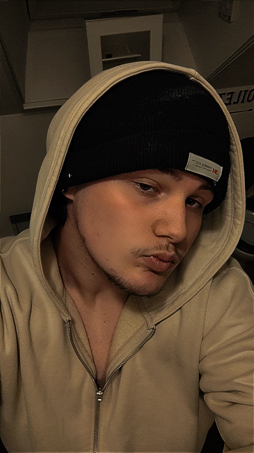 Profil von Imre, 30 Jahre, Gay in Frauenberg (Rheinland-Pfalz)