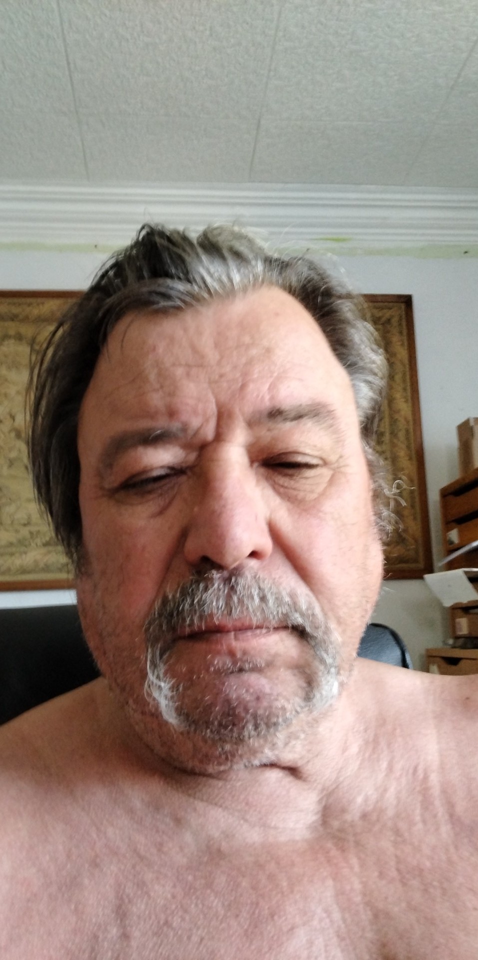 Profil von Maxen, 44 Jahre, Gay in Badenheim (Rheinland-Pfalz)