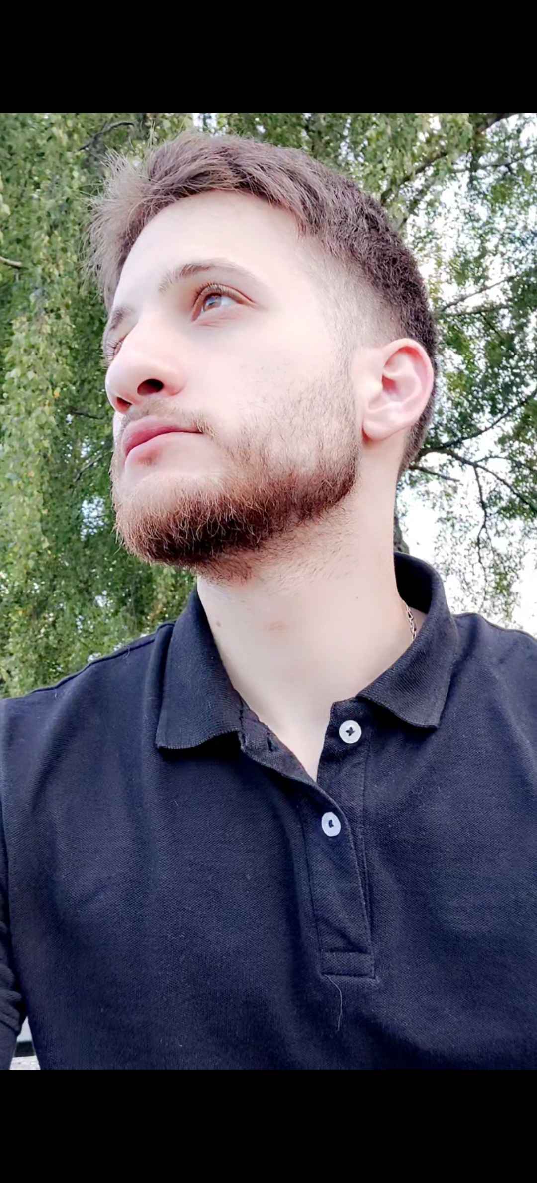 Profil von Baye, 24 Jahre, Gay in Brey (Rheinland-Pfalz)
