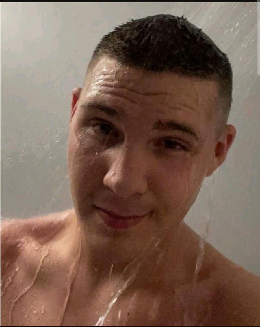 Profil von Mervan, 40 Jahre, Gay in Schmitt (Rheinland-Pfalz)