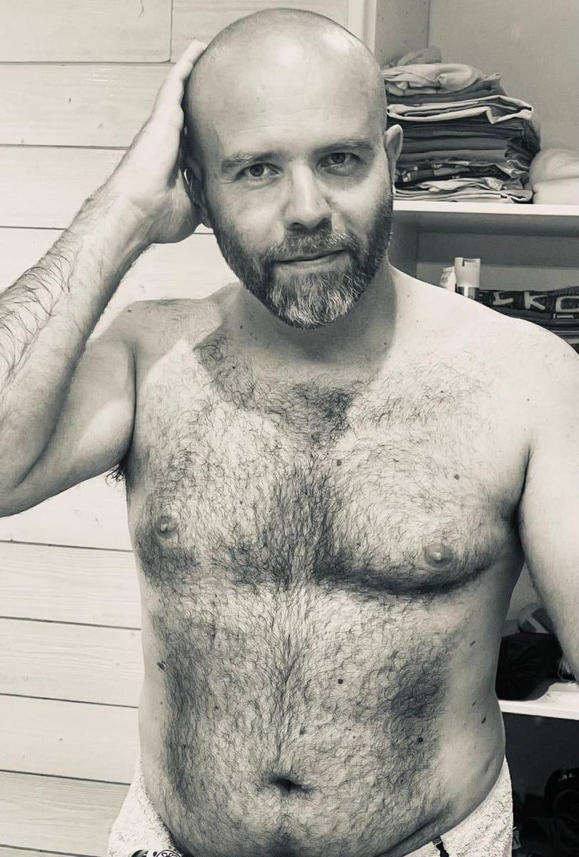 Aymerik - Gay in Dorn-Dürkheim Profil von Aymerik, 29 Jahre, Gay in Dorn-Dürkheim (Rheinland-Pfalz)