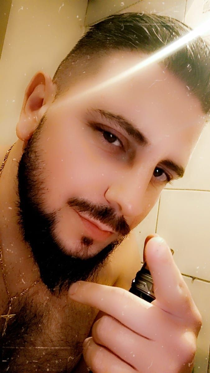 Profil von Hermes, 35 Jahre, Gay in Deesen (Rheinland-Pfalz)